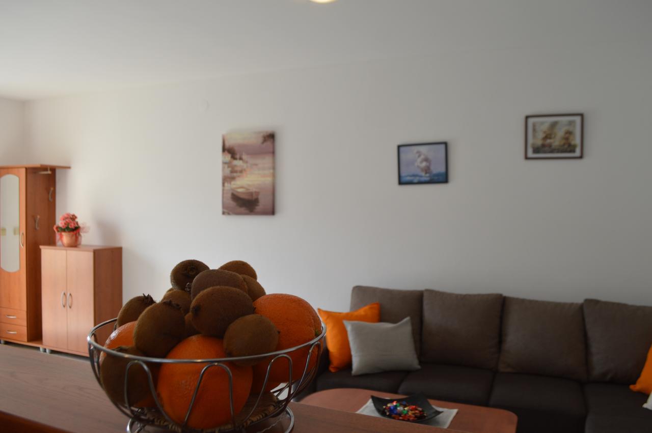 Apartment M&M Marasi ภายนอก รูปภาพ